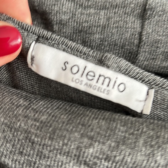 Solemio Off-The-Shoulder Top - Picture 3 of 4